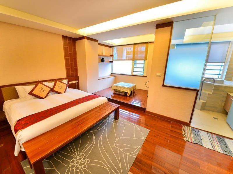 Dongpo Ti Lun Hotel Xinyi Esterno foto