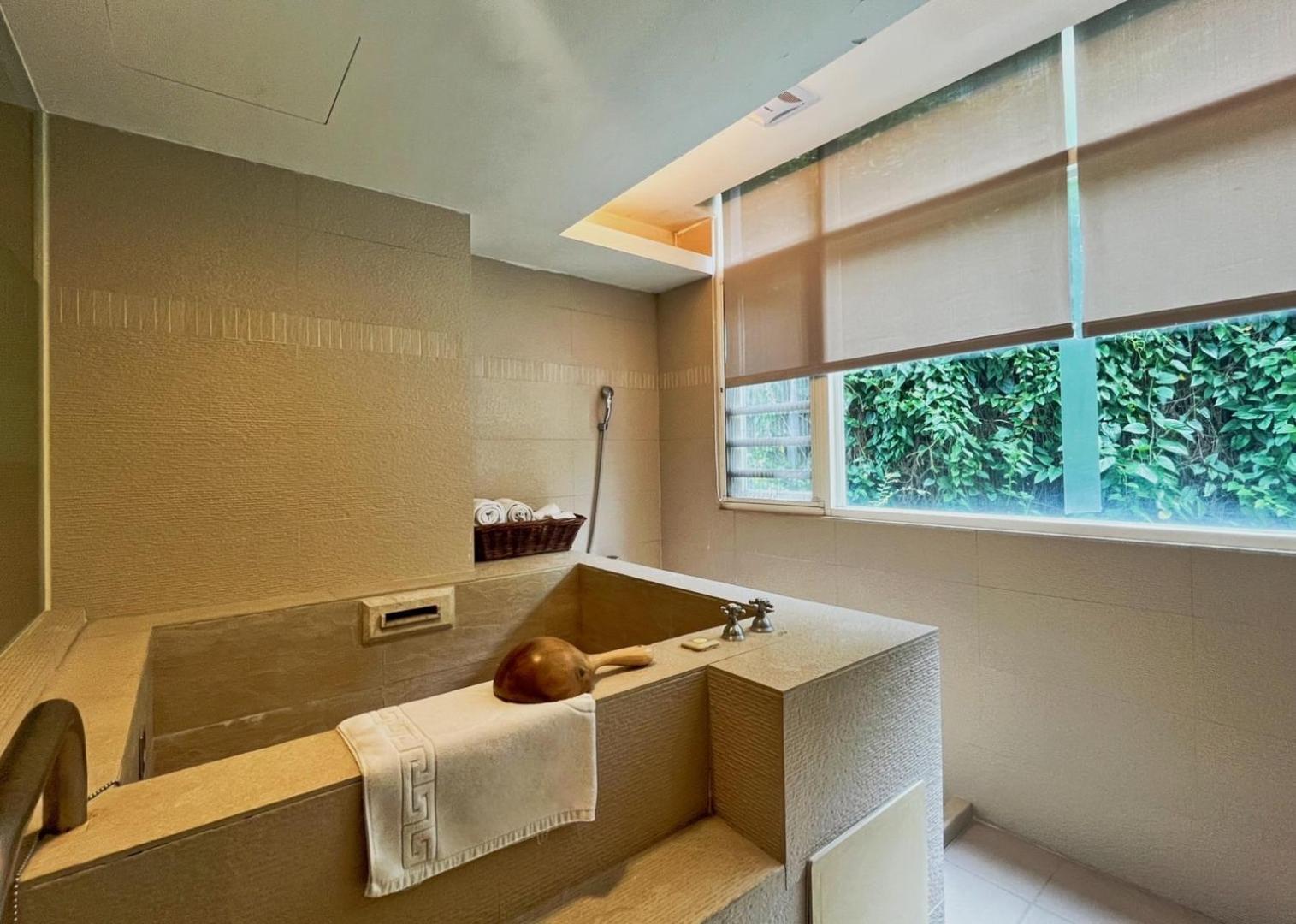 Dongpo Ti Lun Hotel Xinyi Esterno foto