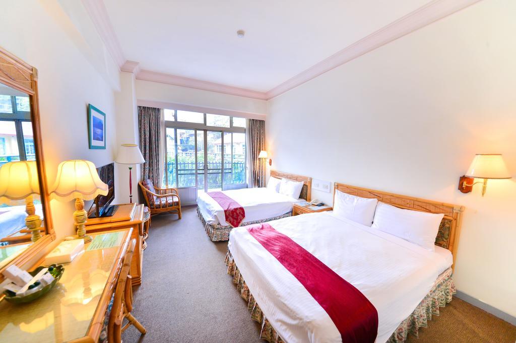 Dongpo Ti Lun Hotel Xinyi Esterno foto