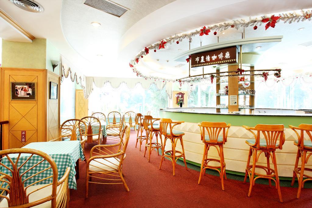 Dongpo Ti Lun Hotel Xinyi Esterno foto