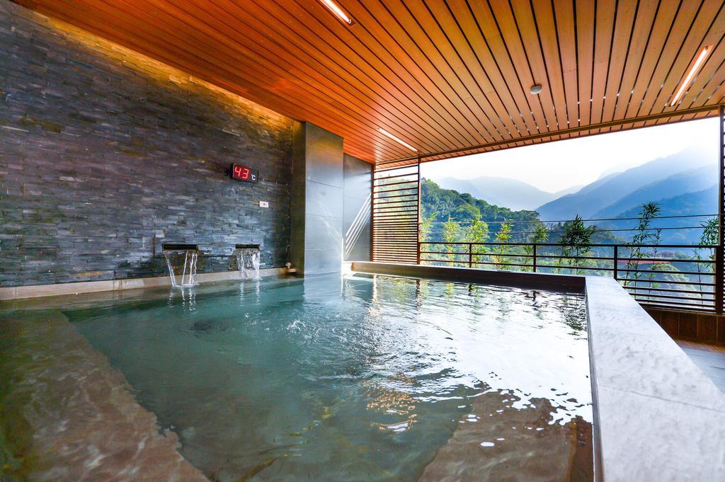 Dongpo Ti Lun Hotel Xinyi Esterno foto