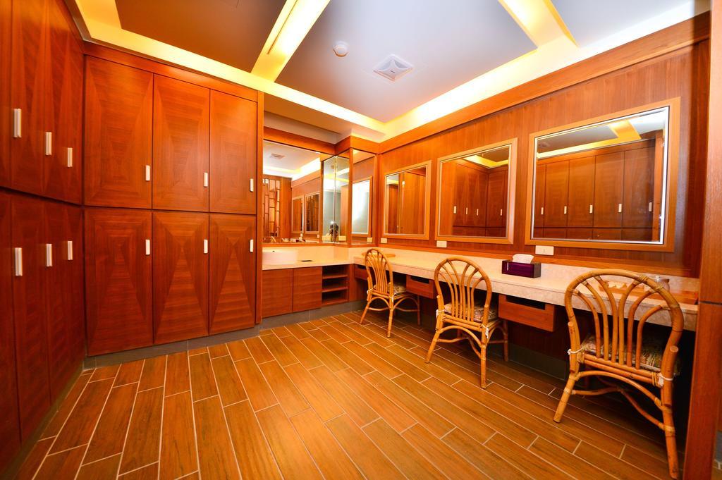 Dongpo Ti Lun Hotel Xinyi Esterno foto
