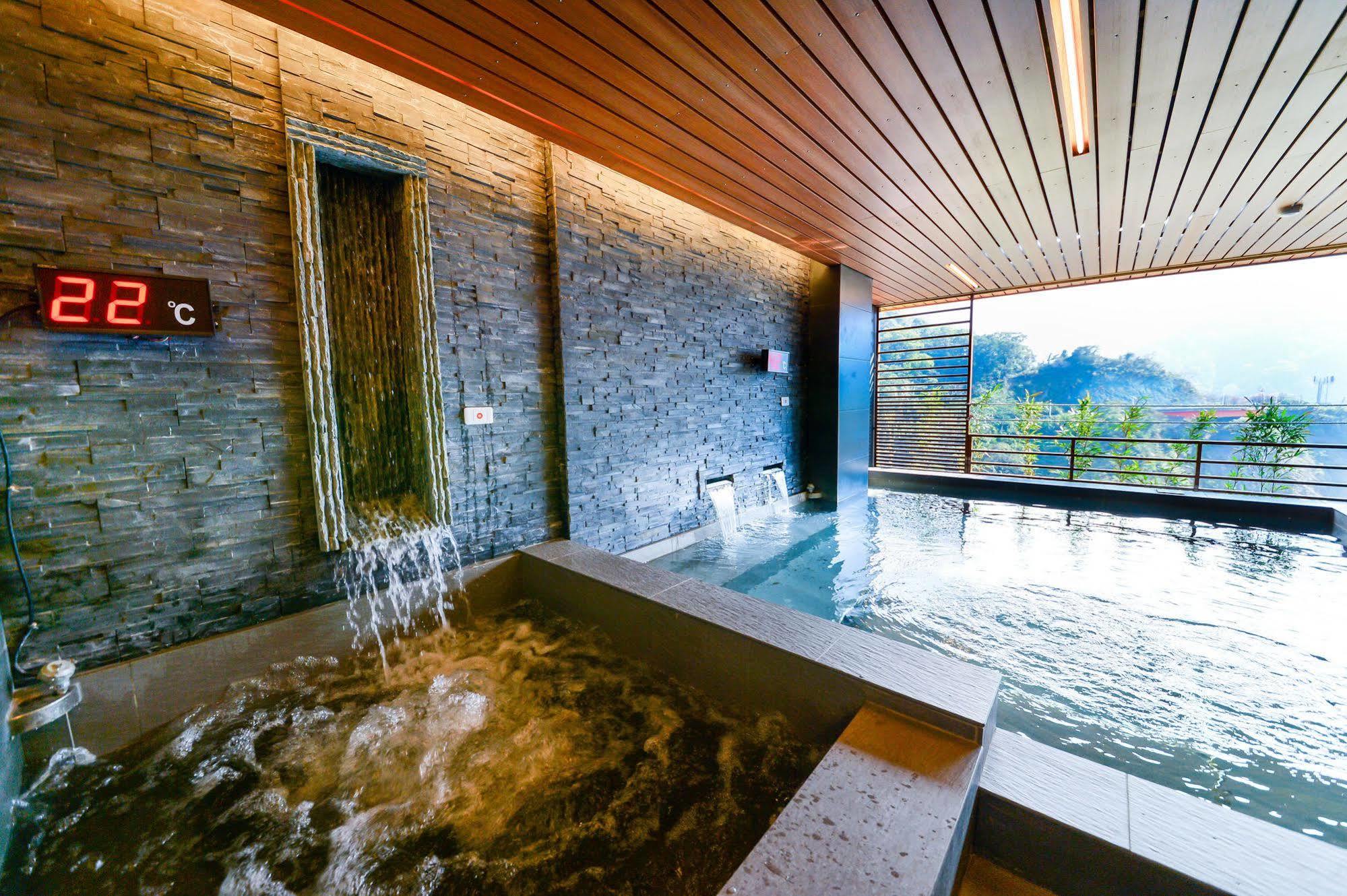 Dongpo Ti Lun Hotel Xinyi Esterno foto